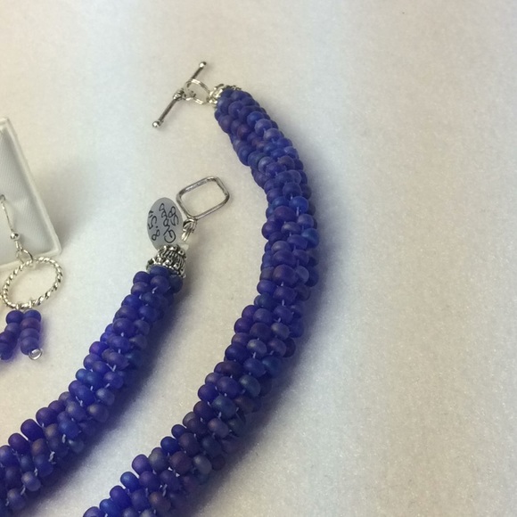 FINAL SALE PRICE Gorgeous Handmade Blue & Purple Matte Jewelry Set - Picture 2 of 5